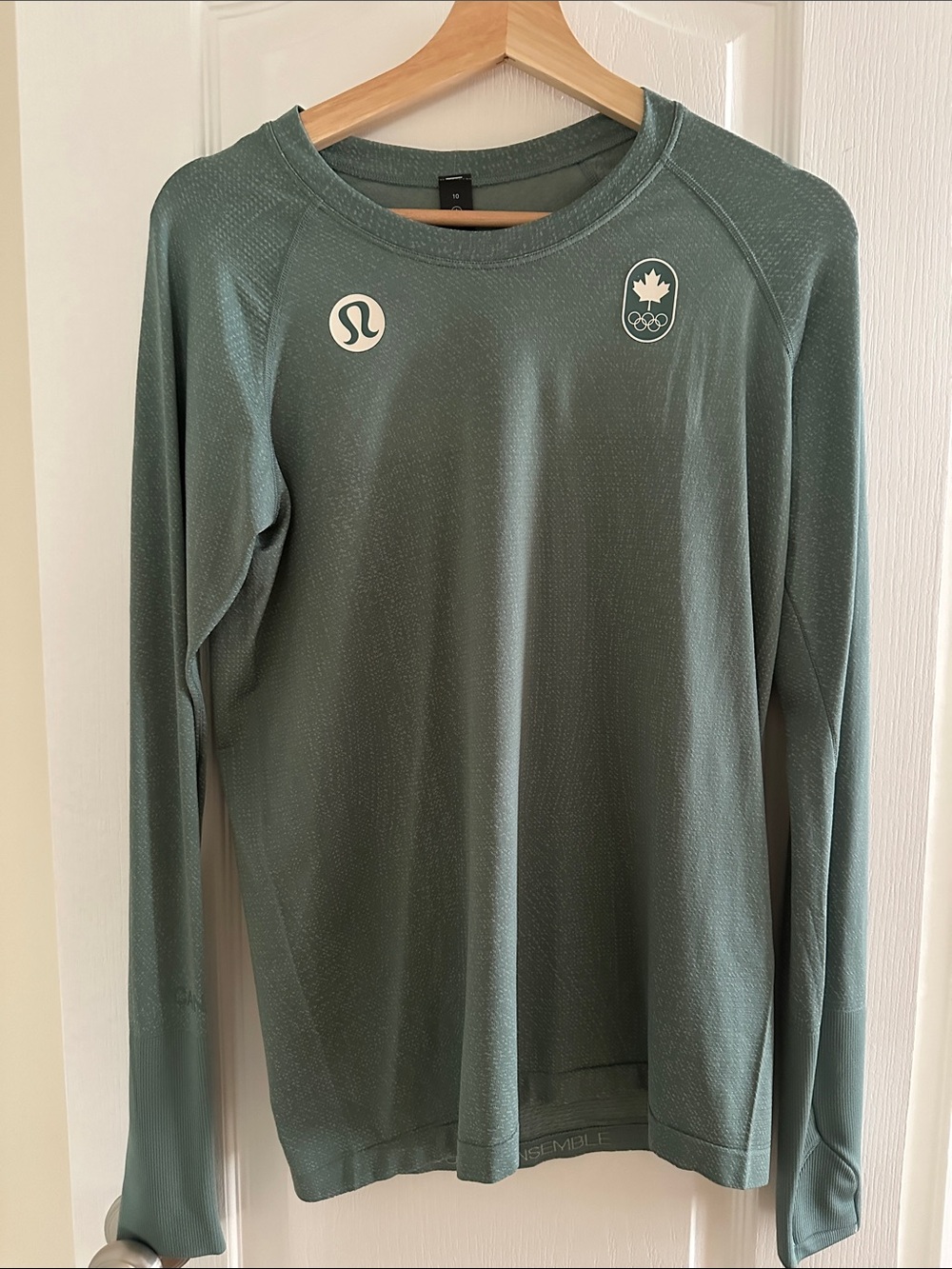 Lululemon Team Canada Swifty Tech Long Sleeve 2.0